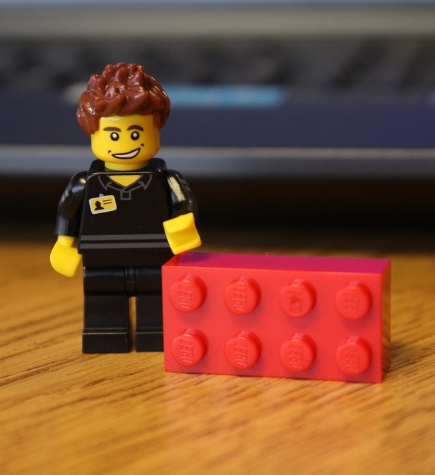 Lego store best sale employee minifigure