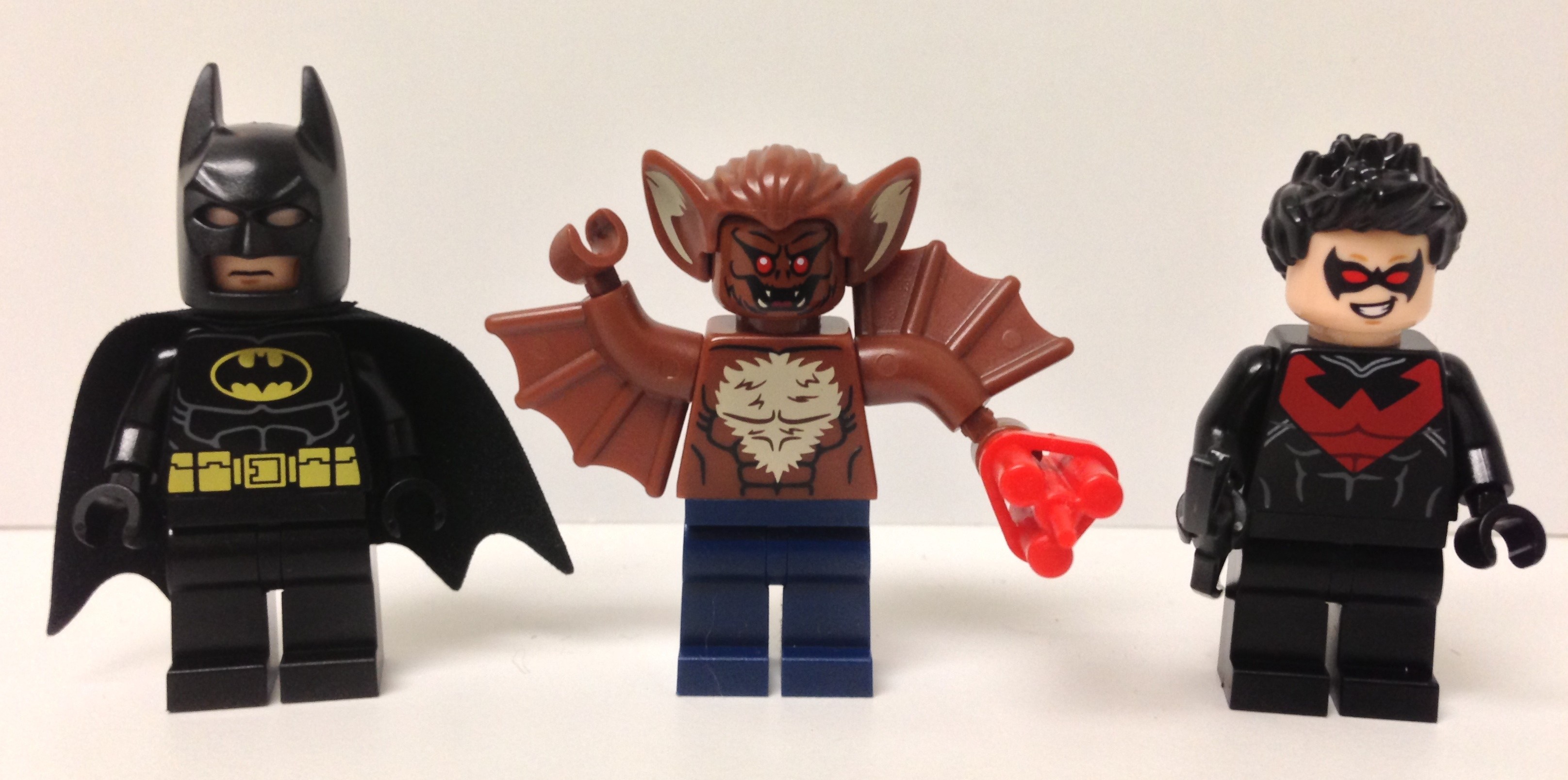 LEGO Nightwing Batman & Man Bat minifigures 76011 & instruction for 76011
