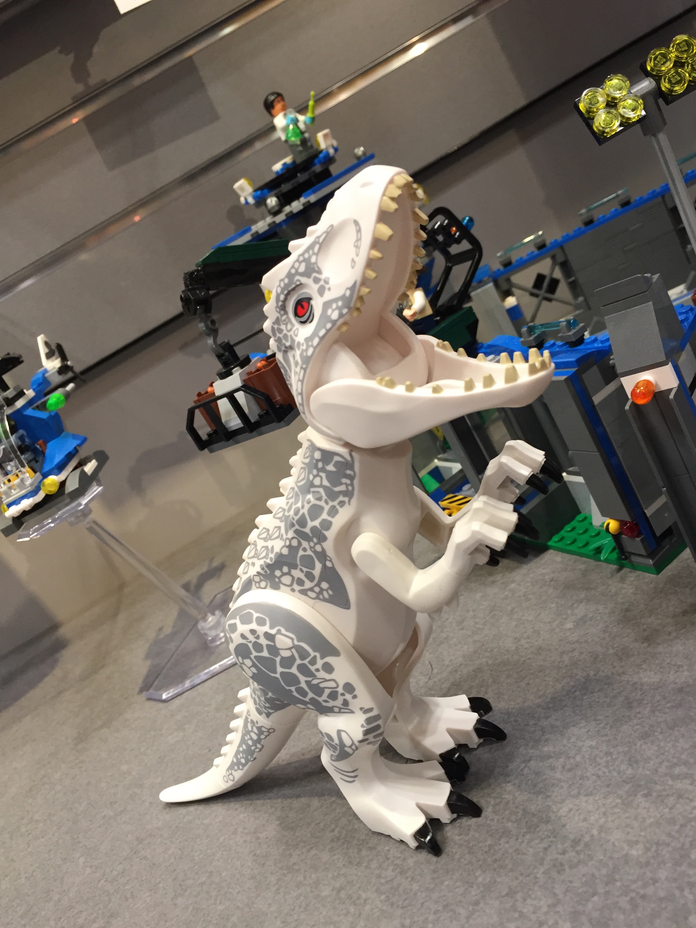 LEGO Jurassic World Indominus Rex Breakout Photos Preview! - Bricks and Bloks