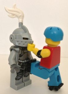 2013 LEGO Minifigures Series 9 Heroic Knight Review - Bricks and Bloks