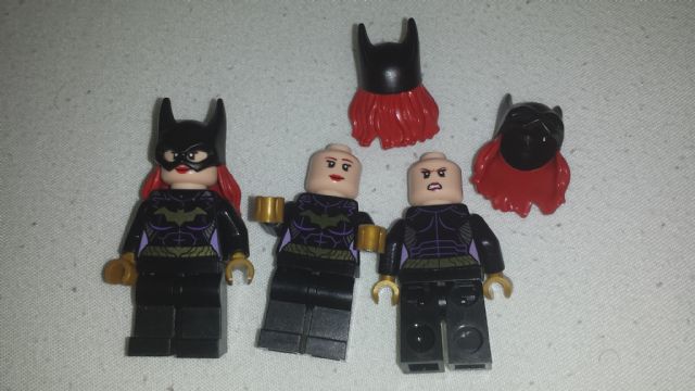 2014 LEGO Batman Batgirl Minifigure Revealed! (LEGO Super Heroes) - Bricks  and Bloks